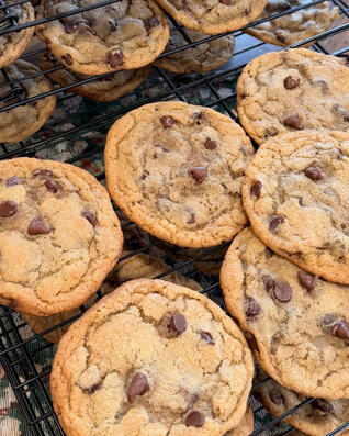 sourdough chocolate chip cookies
